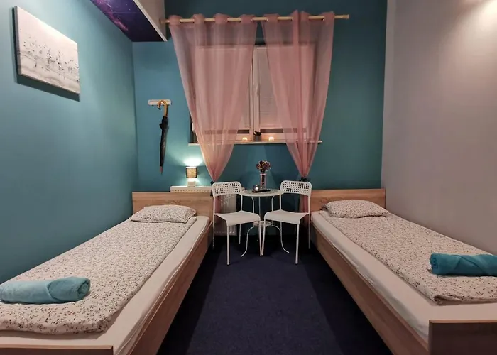 Séjour chez l'habitant 20 *